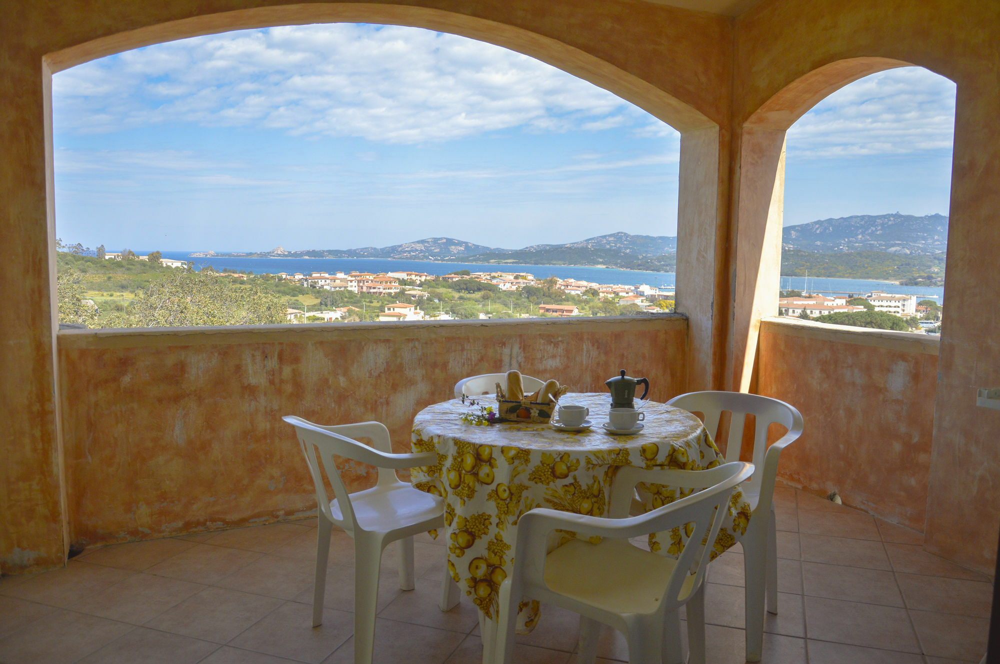 La Costa View Aparthotel